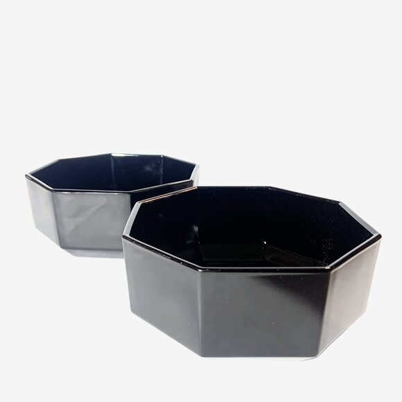 Vintage Set of 2 ARCOROC OCTIME HEXAGON BOWLS in Black Glass. Made in France - Picture 2 of 6